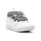 Curb White Black