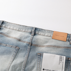 Lila Schlagjeans