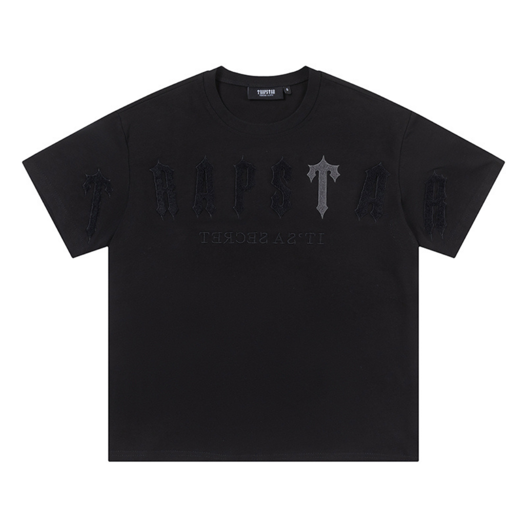 Decoded Arch Triple Black kurzes Set