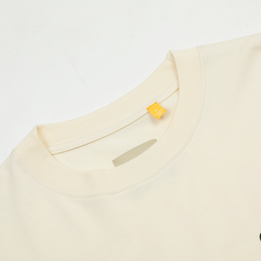 T-Shirt der Galerieabteilung