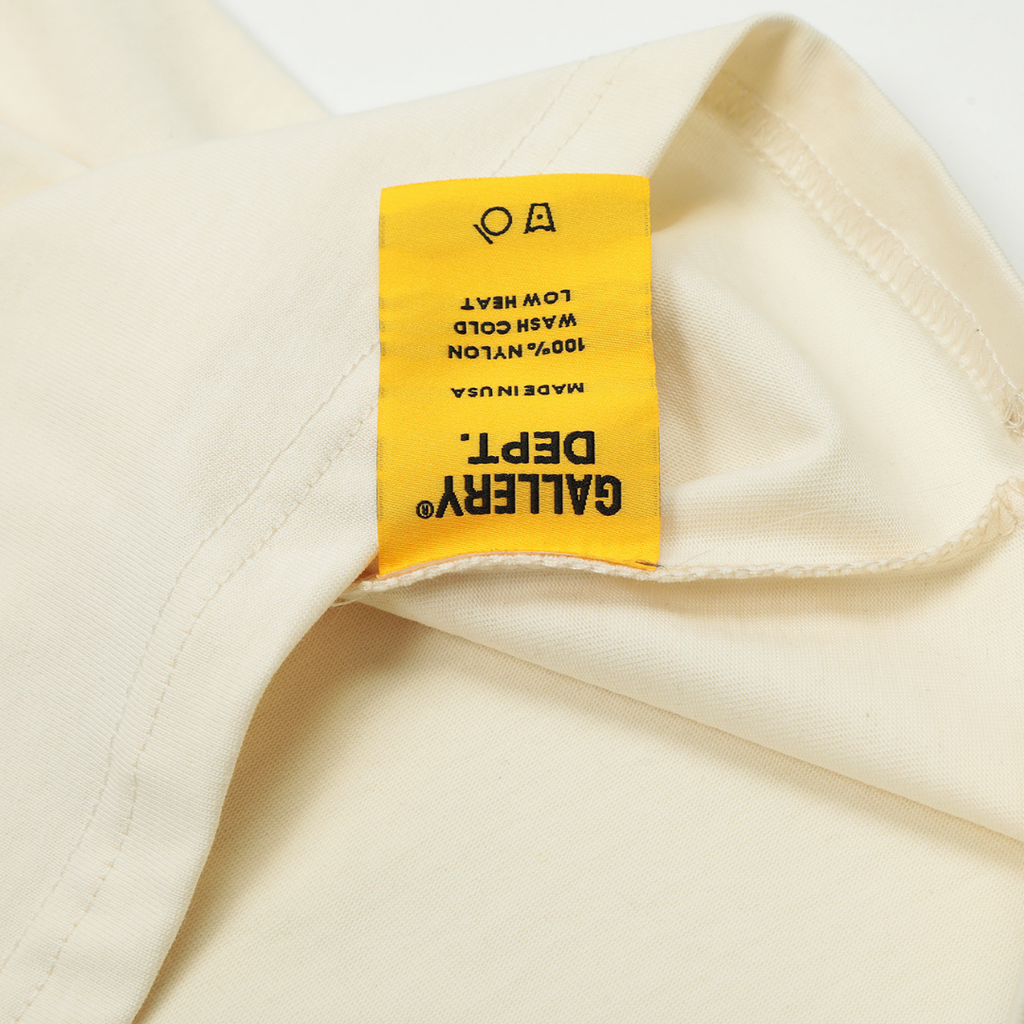 T-Shirt der Galerieabteilung