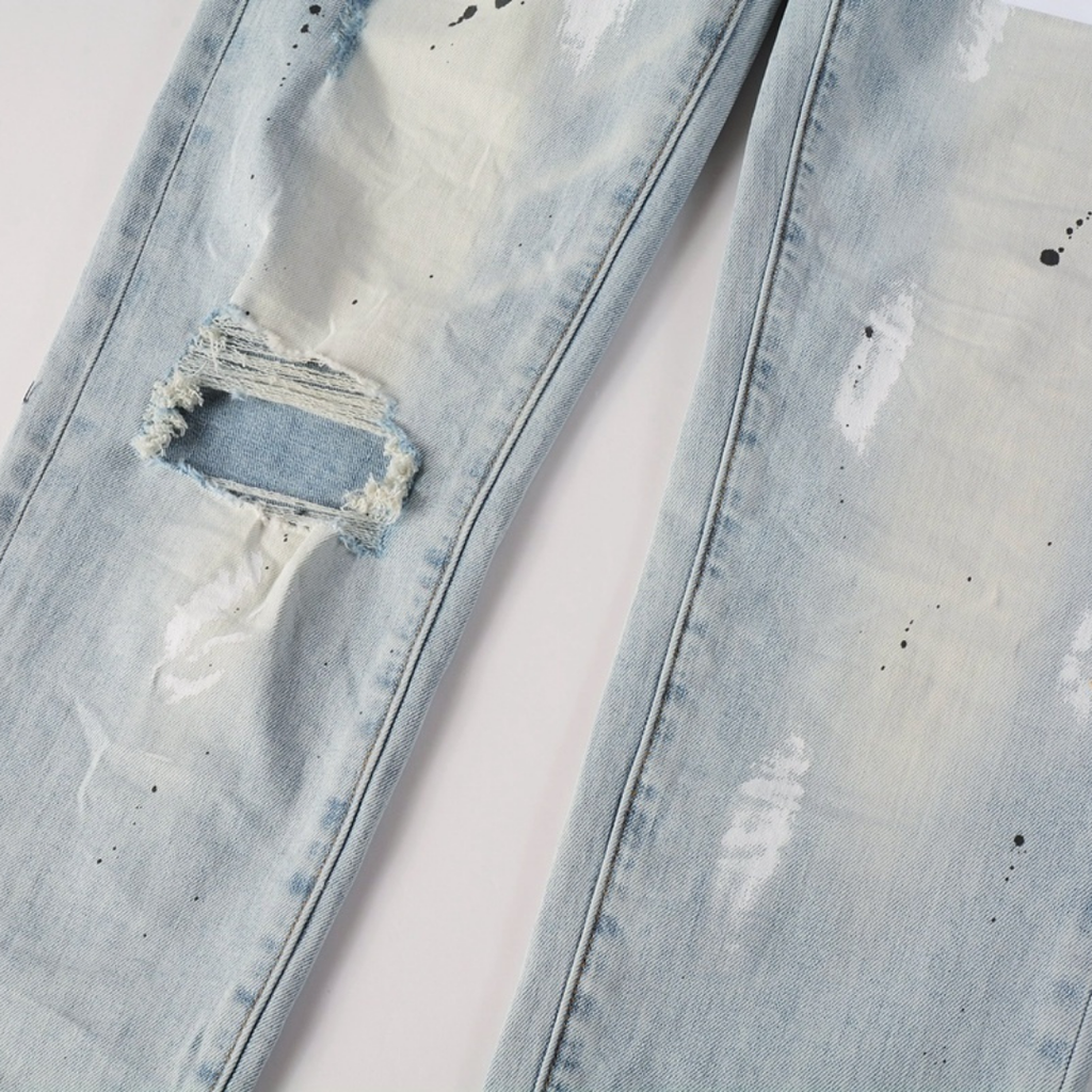 Lila Farbe Hellblaue Jeans