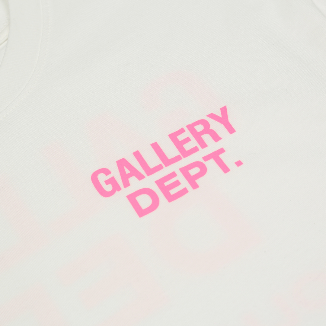 T-Shirt der Galerieabteilung