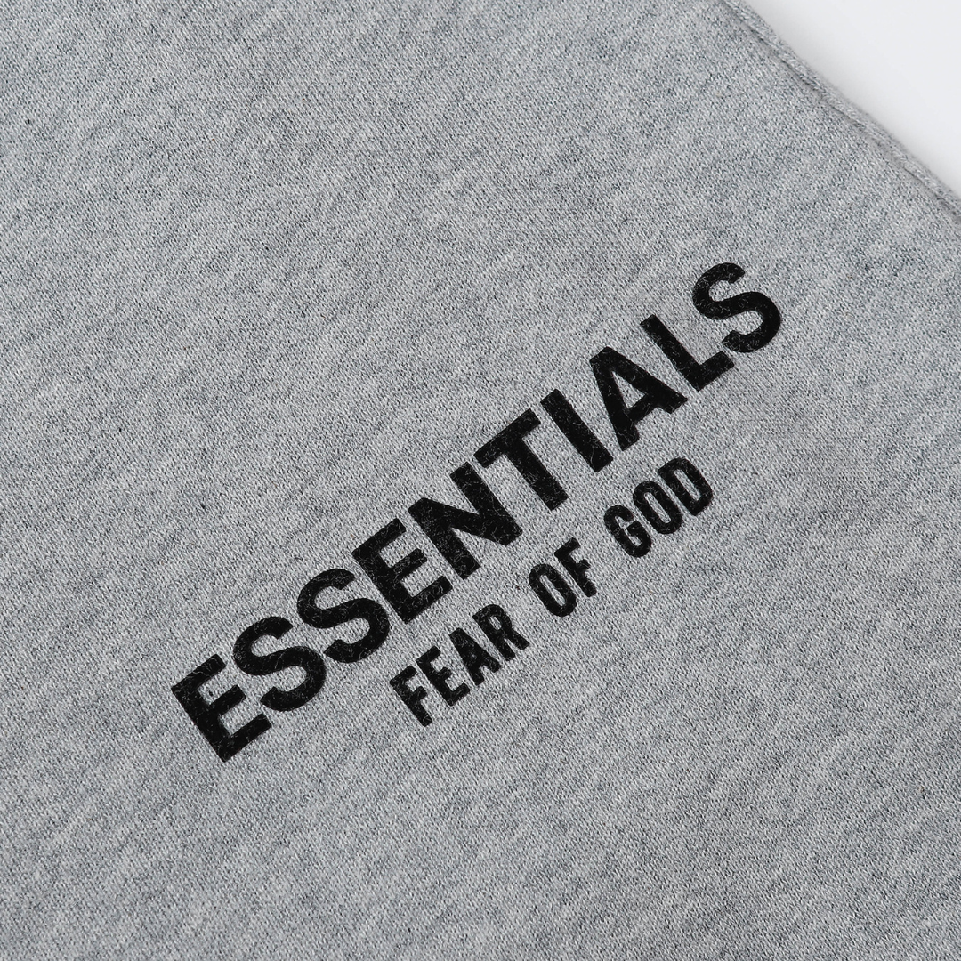 Essentials Relaxed Grauer Trainingsanzug