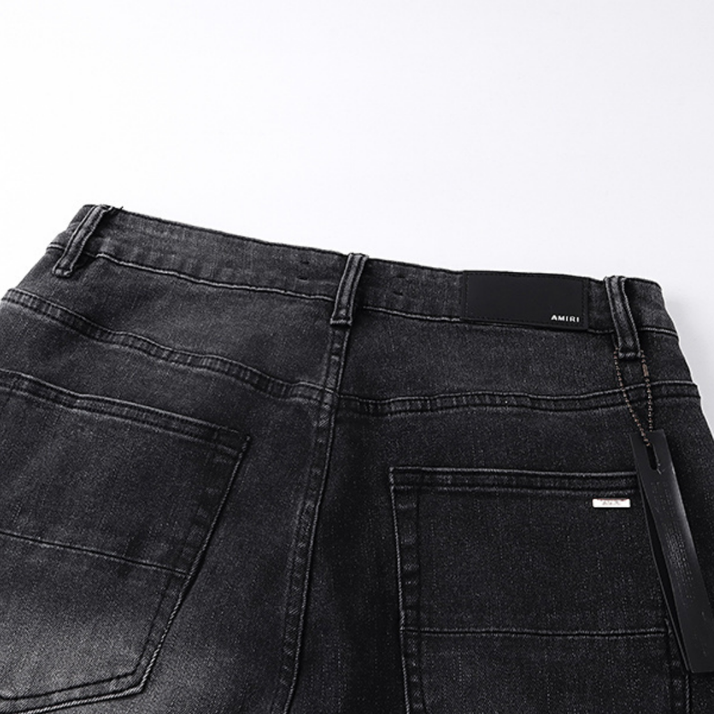 Amr Jeans
