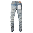 Lila zerrissene Jeans