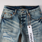 Lila zerrissene Jeans