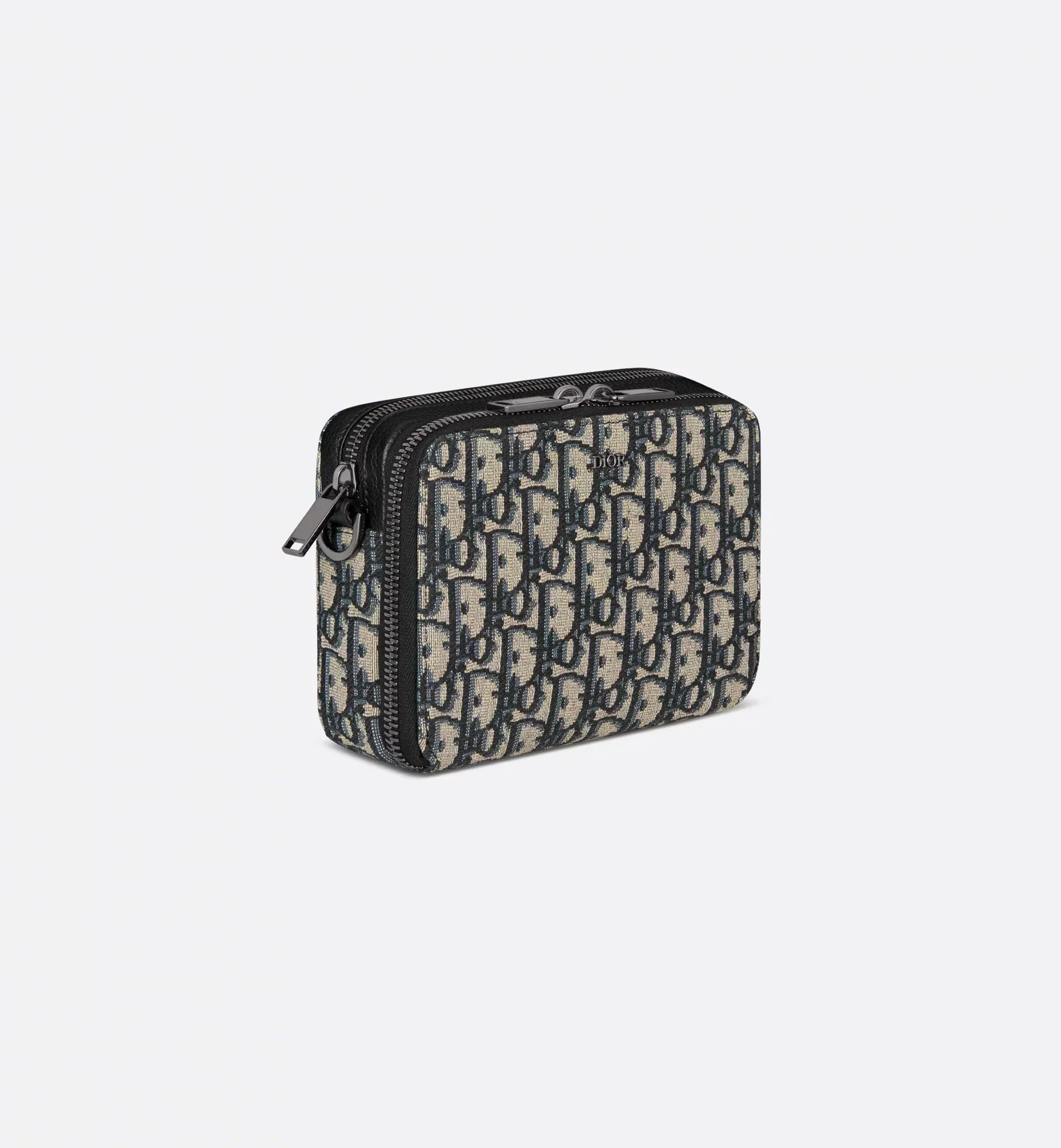 Pouch mit Reißverschluss und Riemen