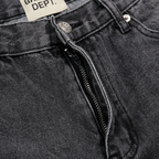Galerie-Abteilung Schlagjeans