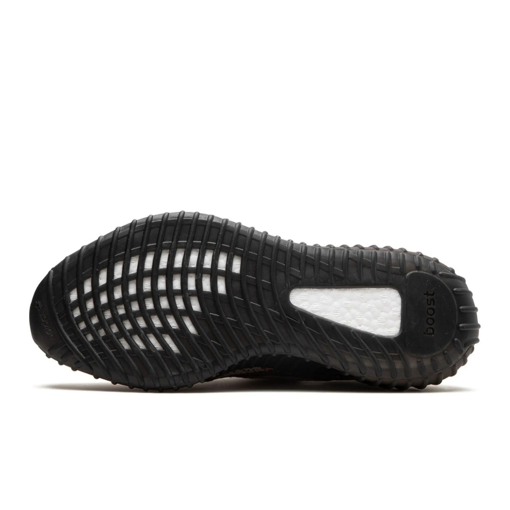 YZY - 350 „Carbon Beluga“