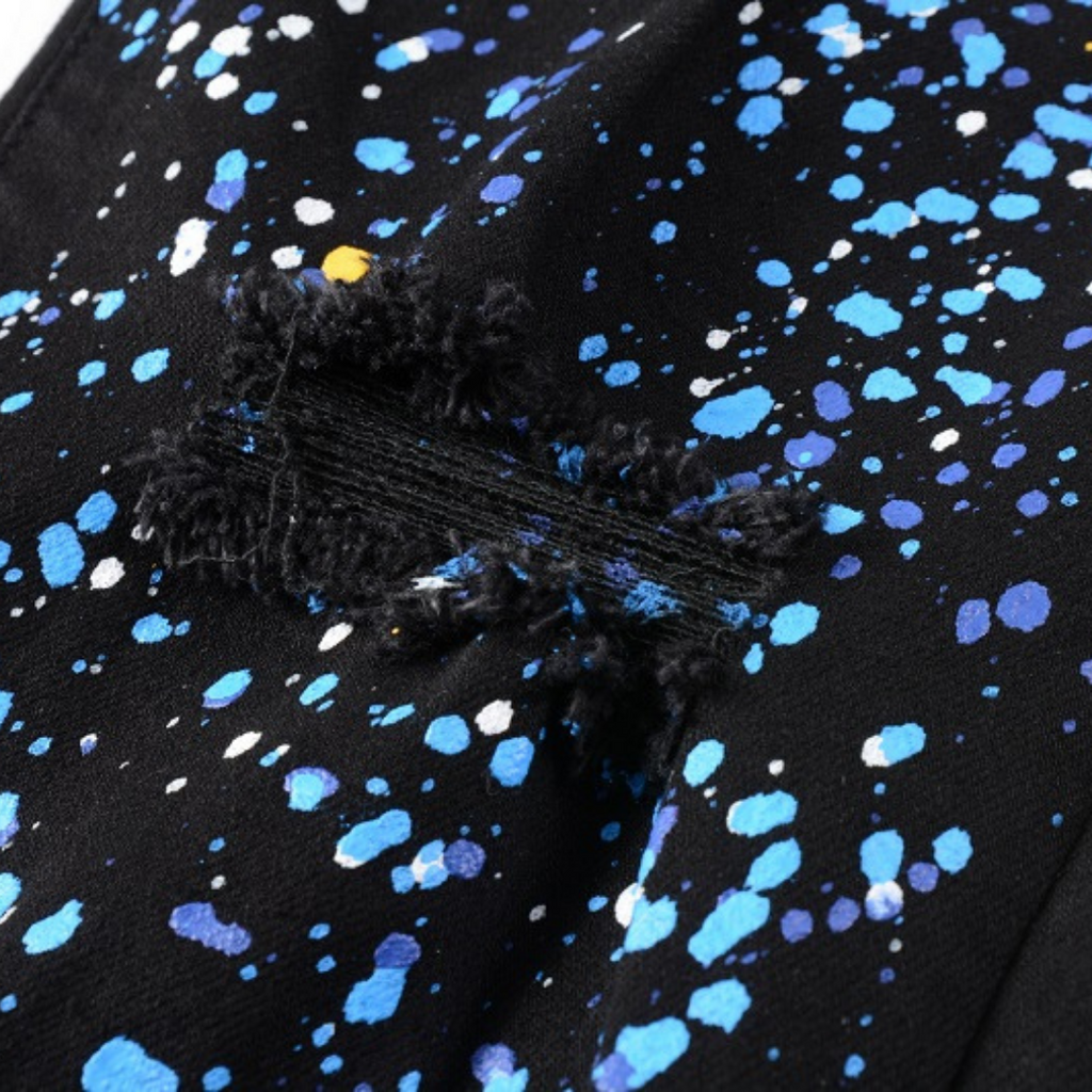 Amr Jeans mit Farbklecksen