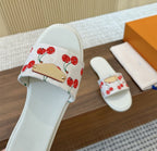 WEISSE KIRSCHSANDALEN