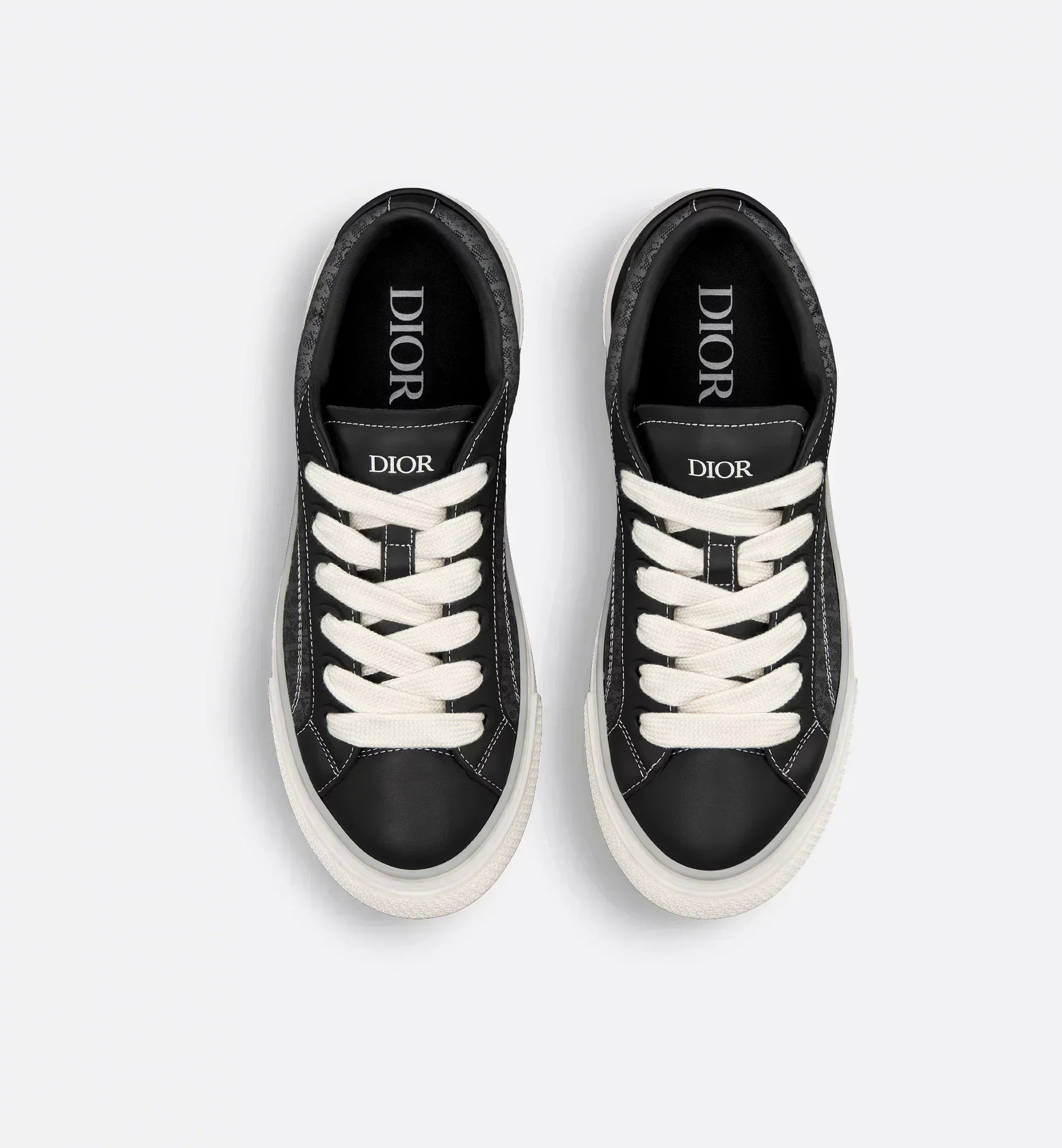 B33 Spin Sneaker