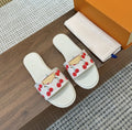 WEISSE KIRSCHSANDALEN