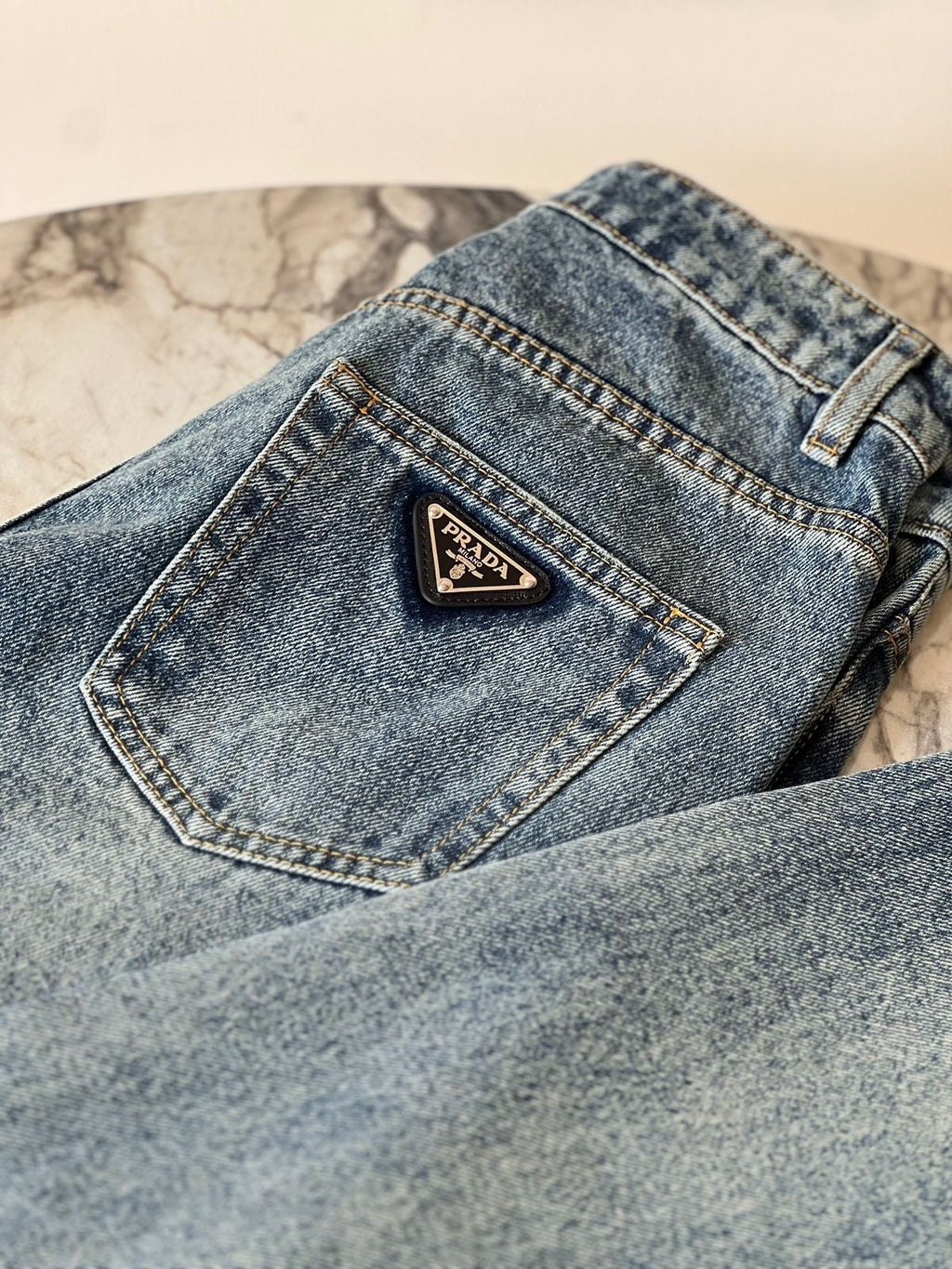 EDLE TRIANGEL-JEANS