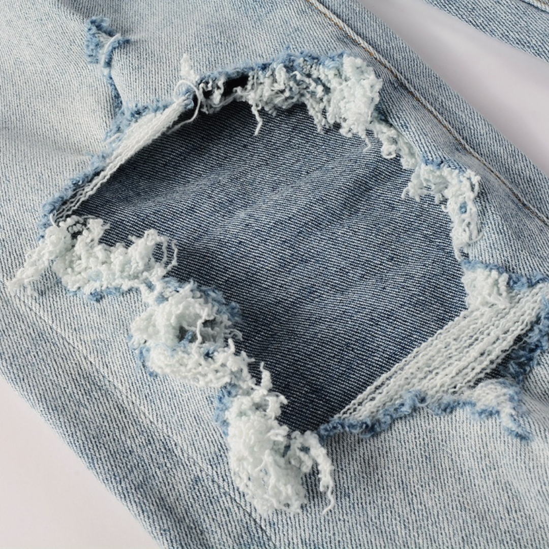 Lila dreifach zerrissene Jeans