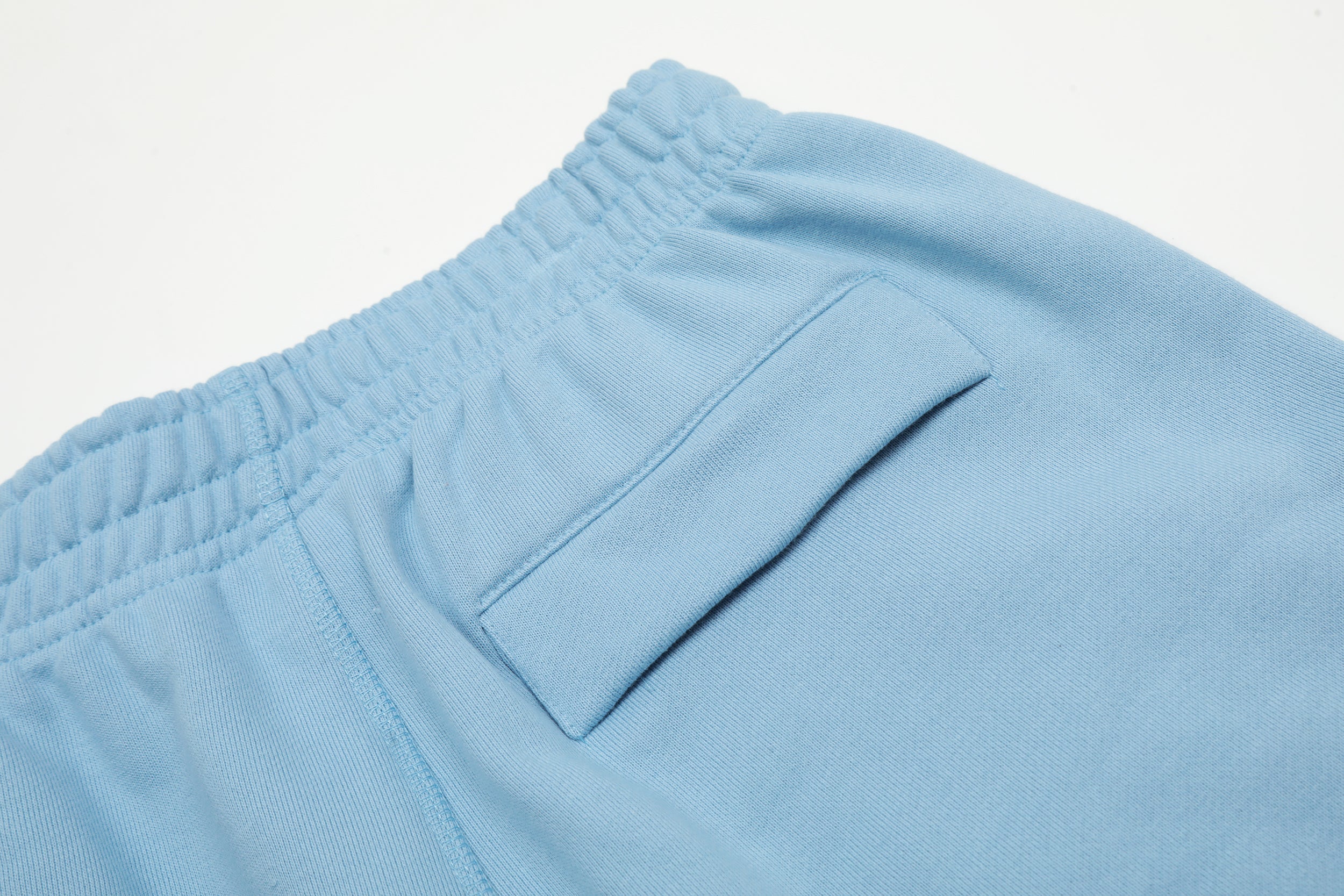 Alcatraz Babyblaue Shorts