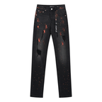 Lila Jeans mit Used-Look