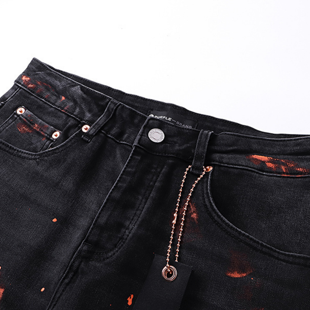 Lila Jeans mit Used-Look