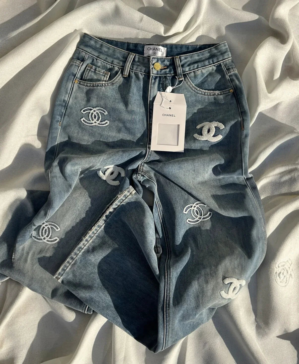 NELLY PATCH JEANS
