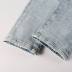 Lila dreifach zerrissene Jeans