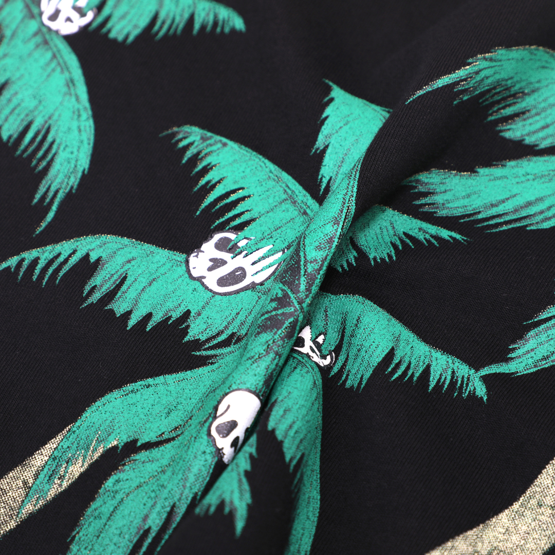 T-Shirt Palmen und Totenköpfe