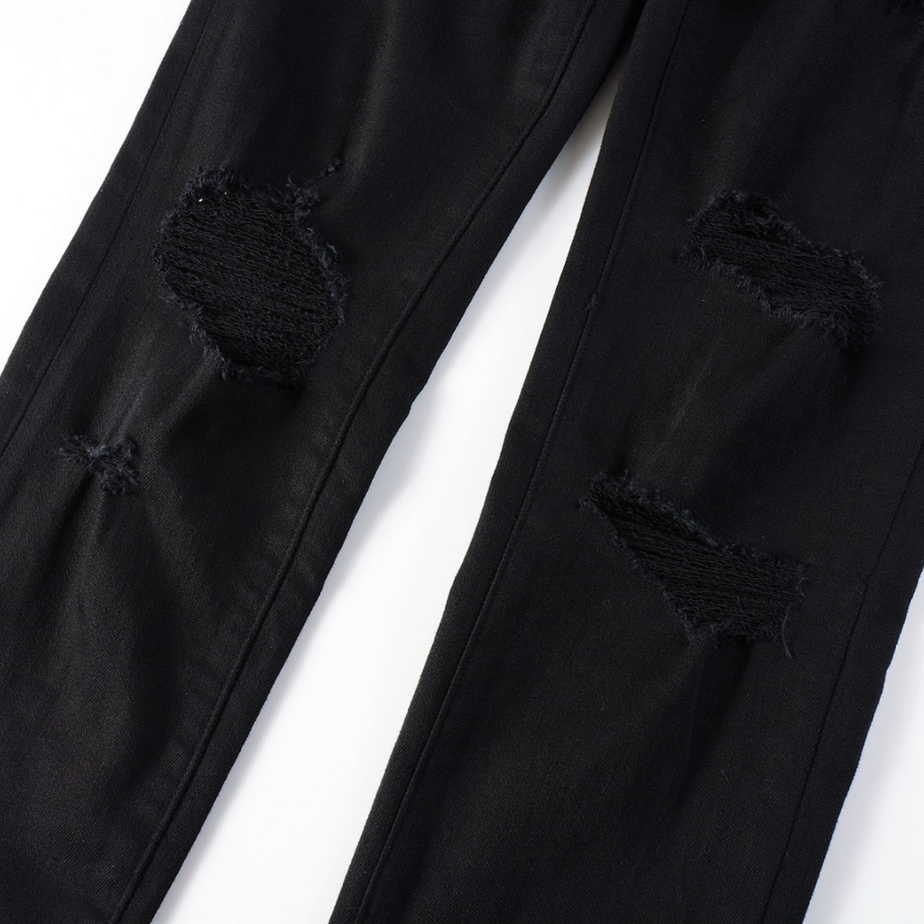 Lila Schwarze Zerrissene Jeans