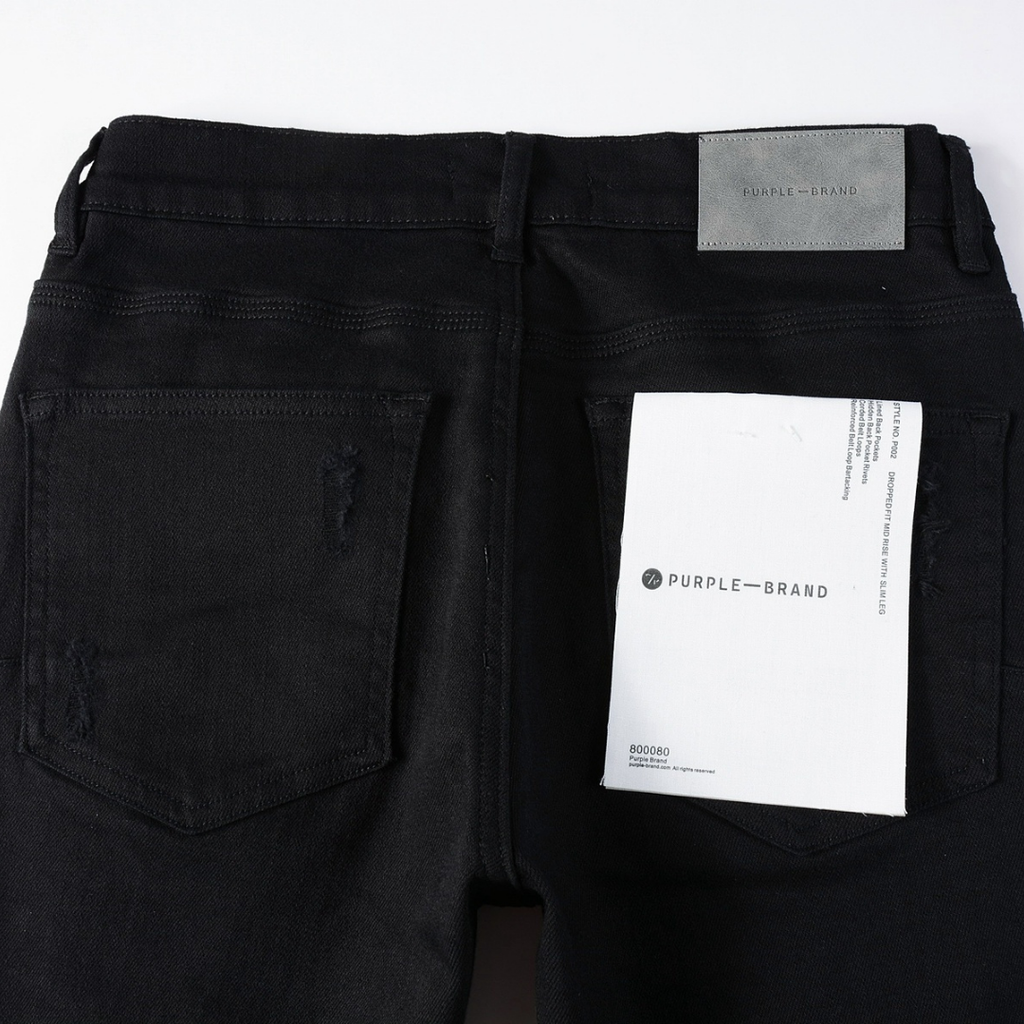Lila Schwarze Zerrissene Jeans