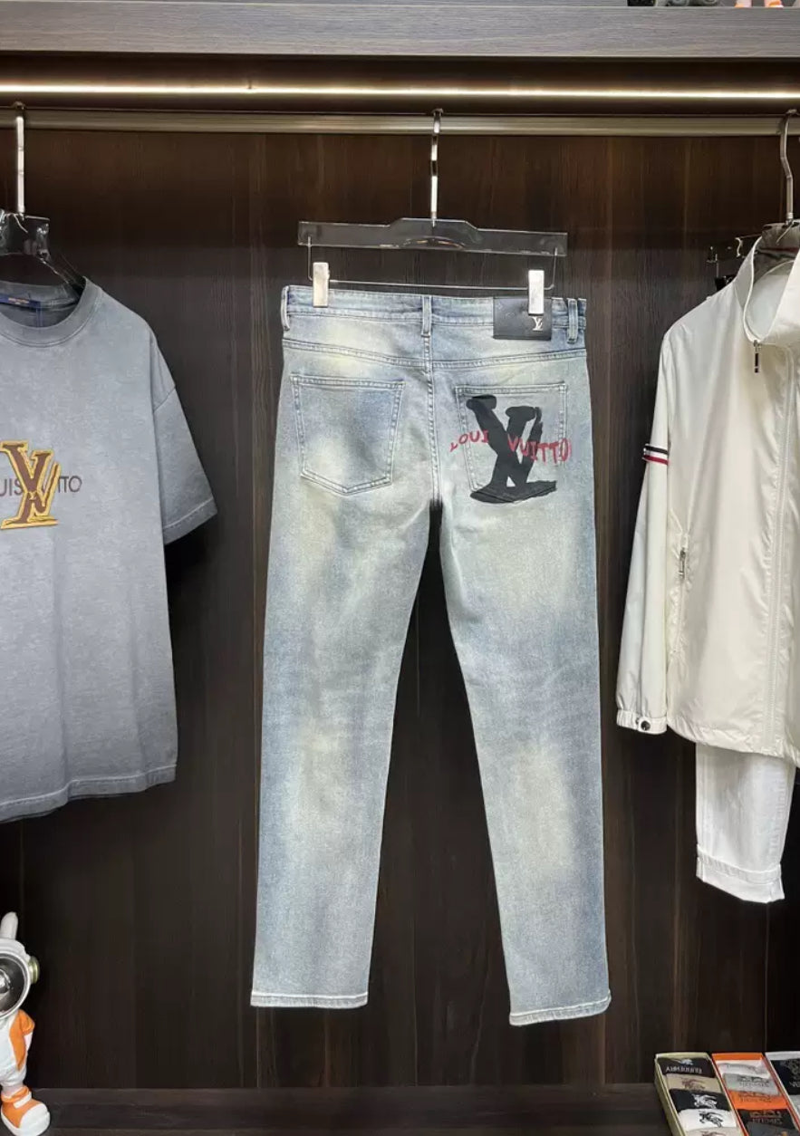 LV Skater-Jeans Logo