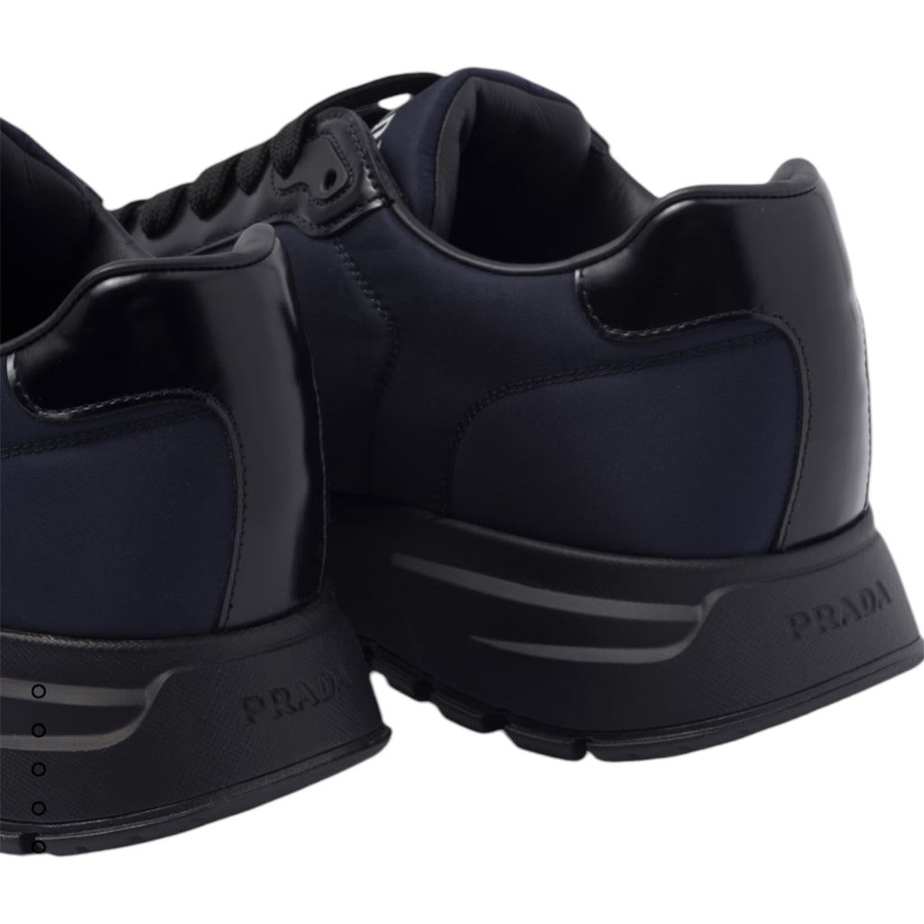 FASHION SNEAKER