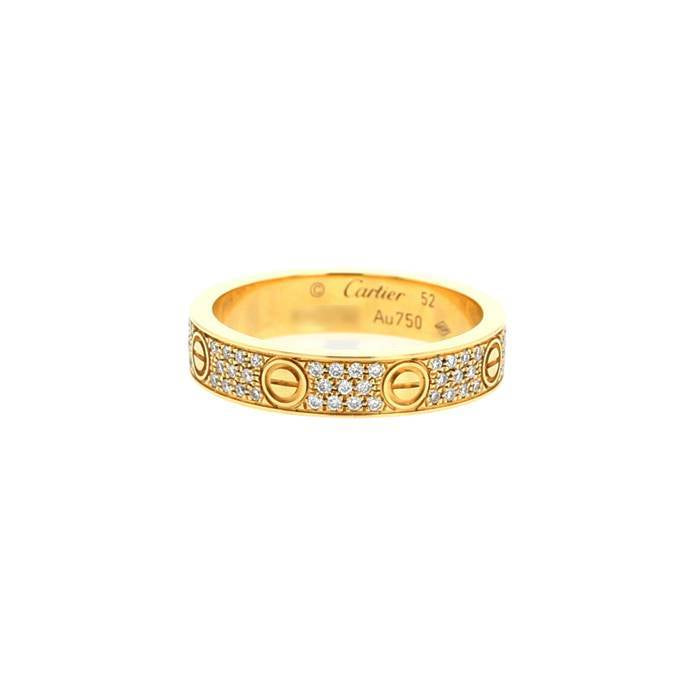 Eisiger Ring
