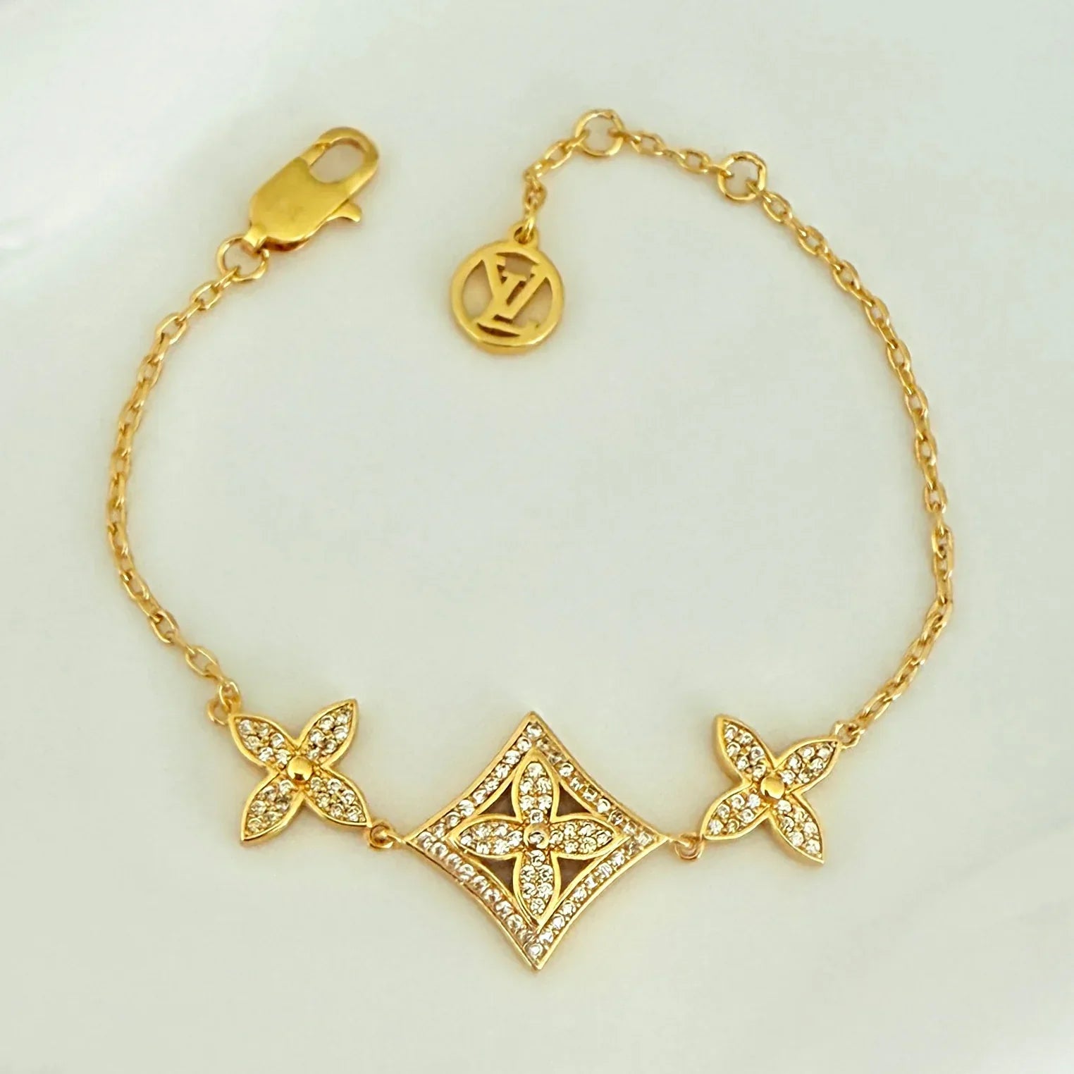 Avi Armband