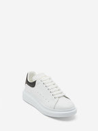 Oversized-Sneakers