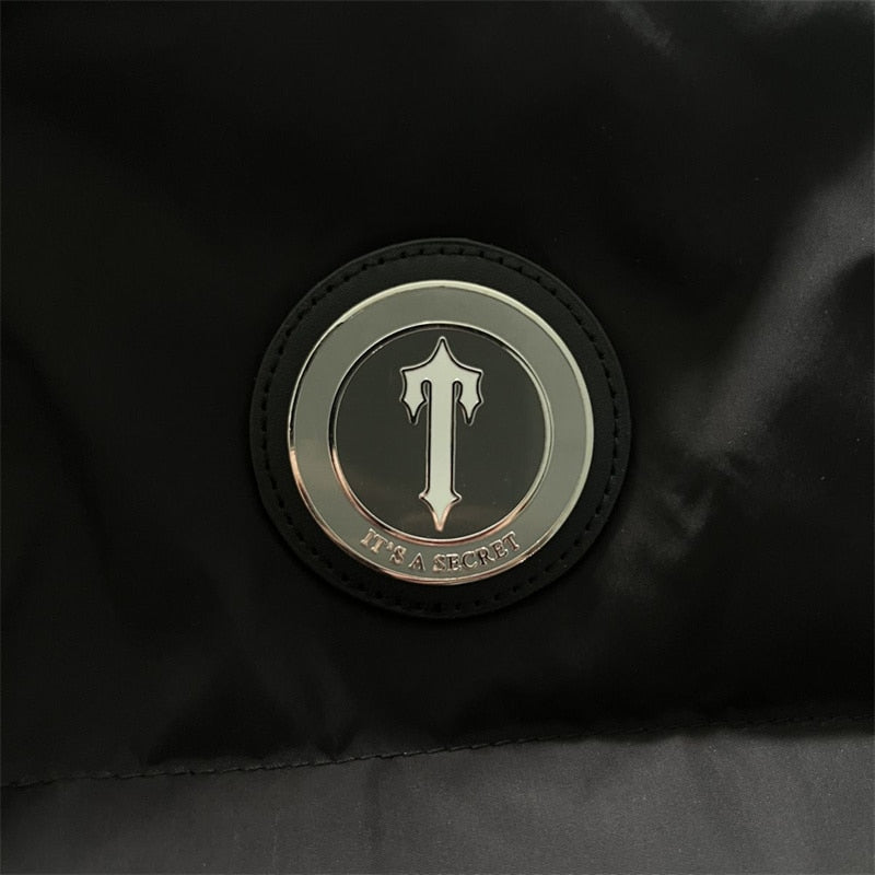 Schwarze abnehmbare Irongate Jacke