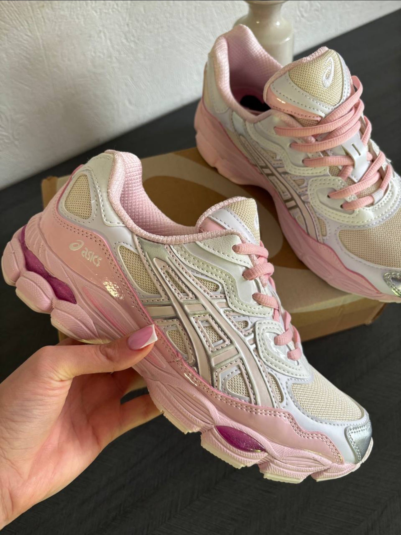 ASICS GEL PINK CREAM LIMITED EDITION - UNCENSORED™