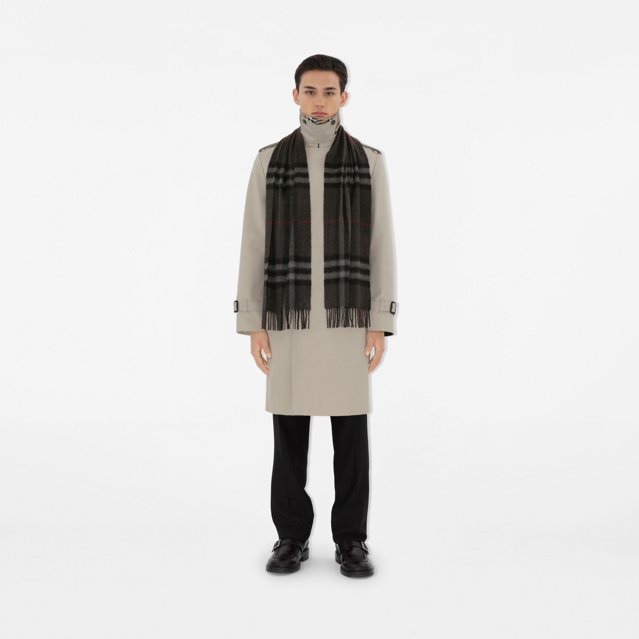 'Berry' Schal - UNCCENSORED