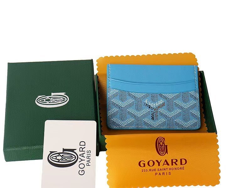 Cardholder - UNCCENSORED