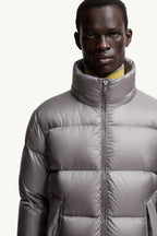 'MNCLR' Side Patch Daunenjacke