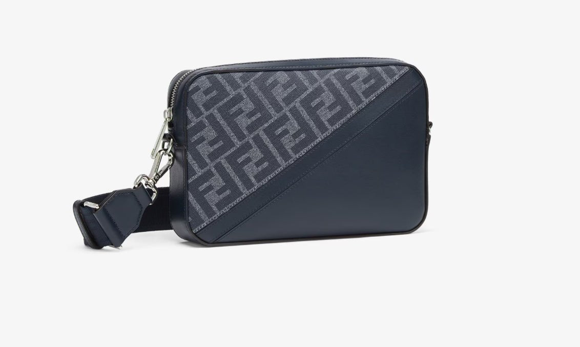 FF Umhängetasche - UNCCENSORED