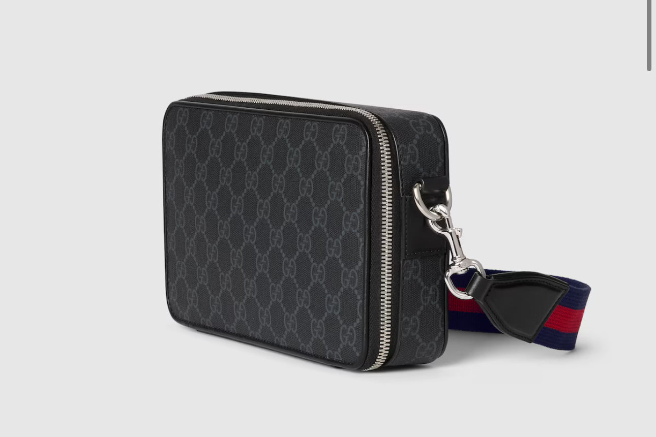 GG Umhänge - UNCCENSORED