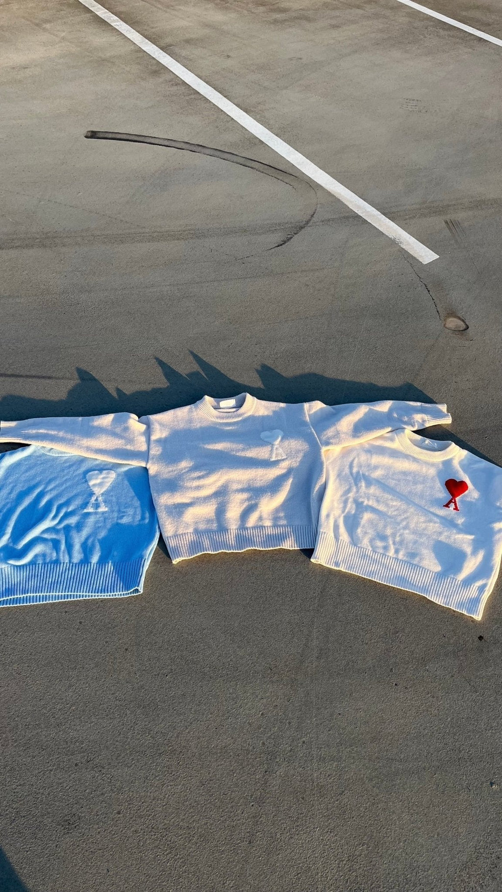 HEART SWEATER - UNCCENSORED