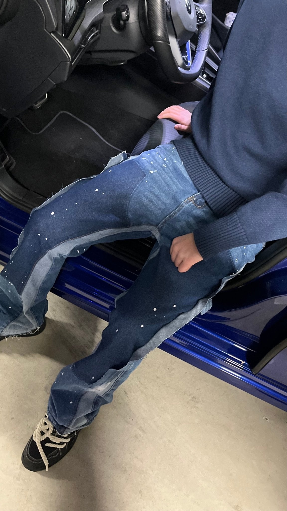 MOSTIN - FLARED CARPENTER - UNCCENSORED