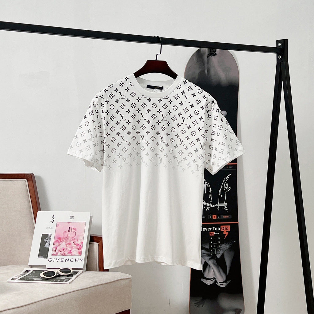 'Lou' Style Tee