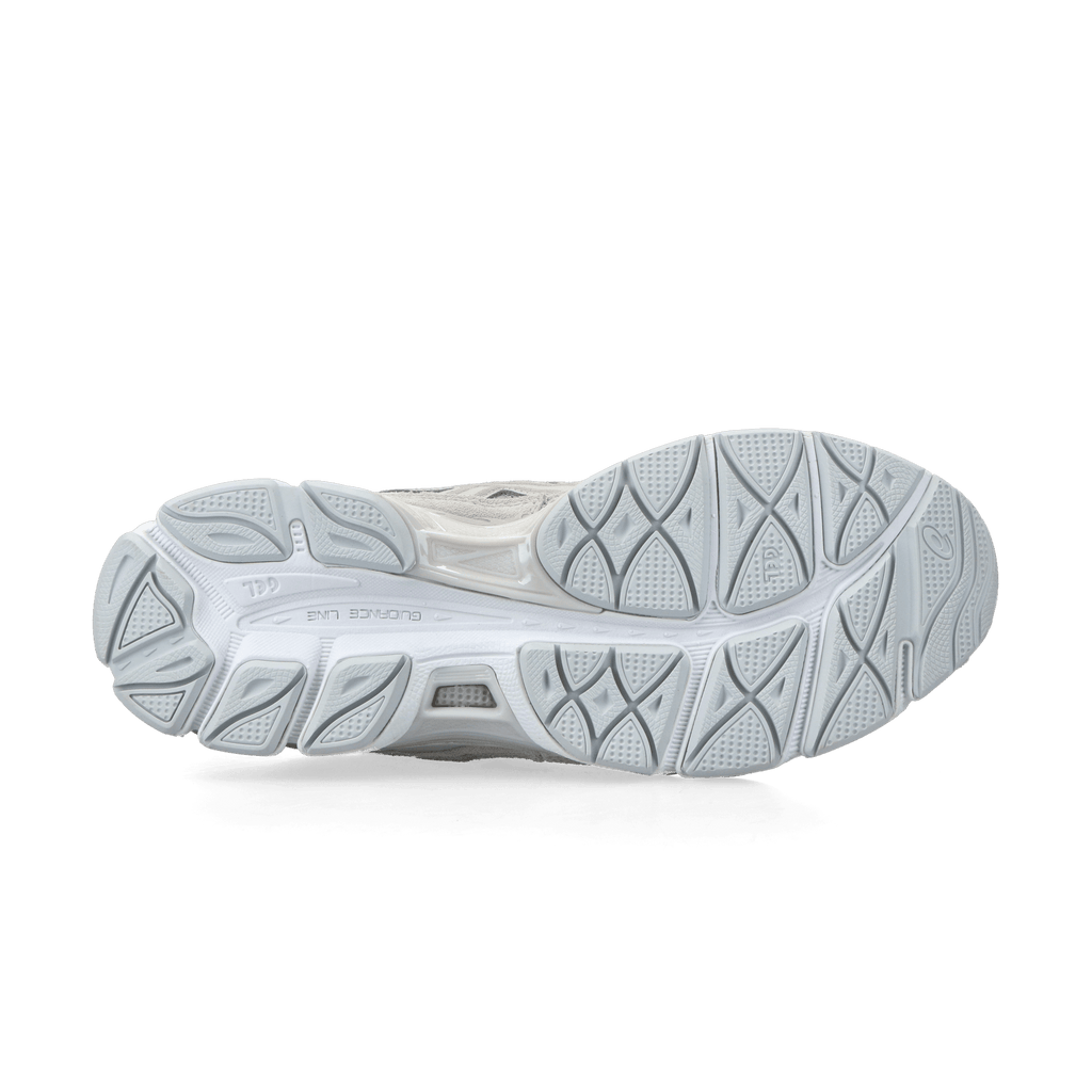 Runner Cream Grey - UNCCENSORED