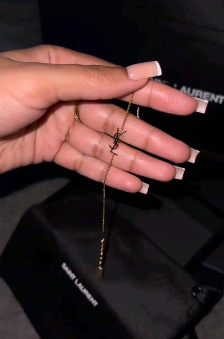 Saint Luxe Armband - UNCCENSORED